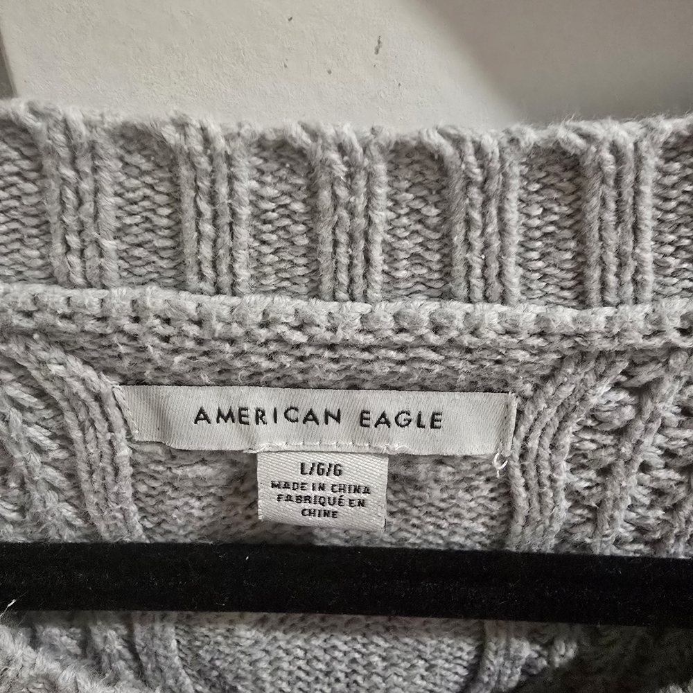 Gray Cable Knit Sweater - Picture 3 of 4